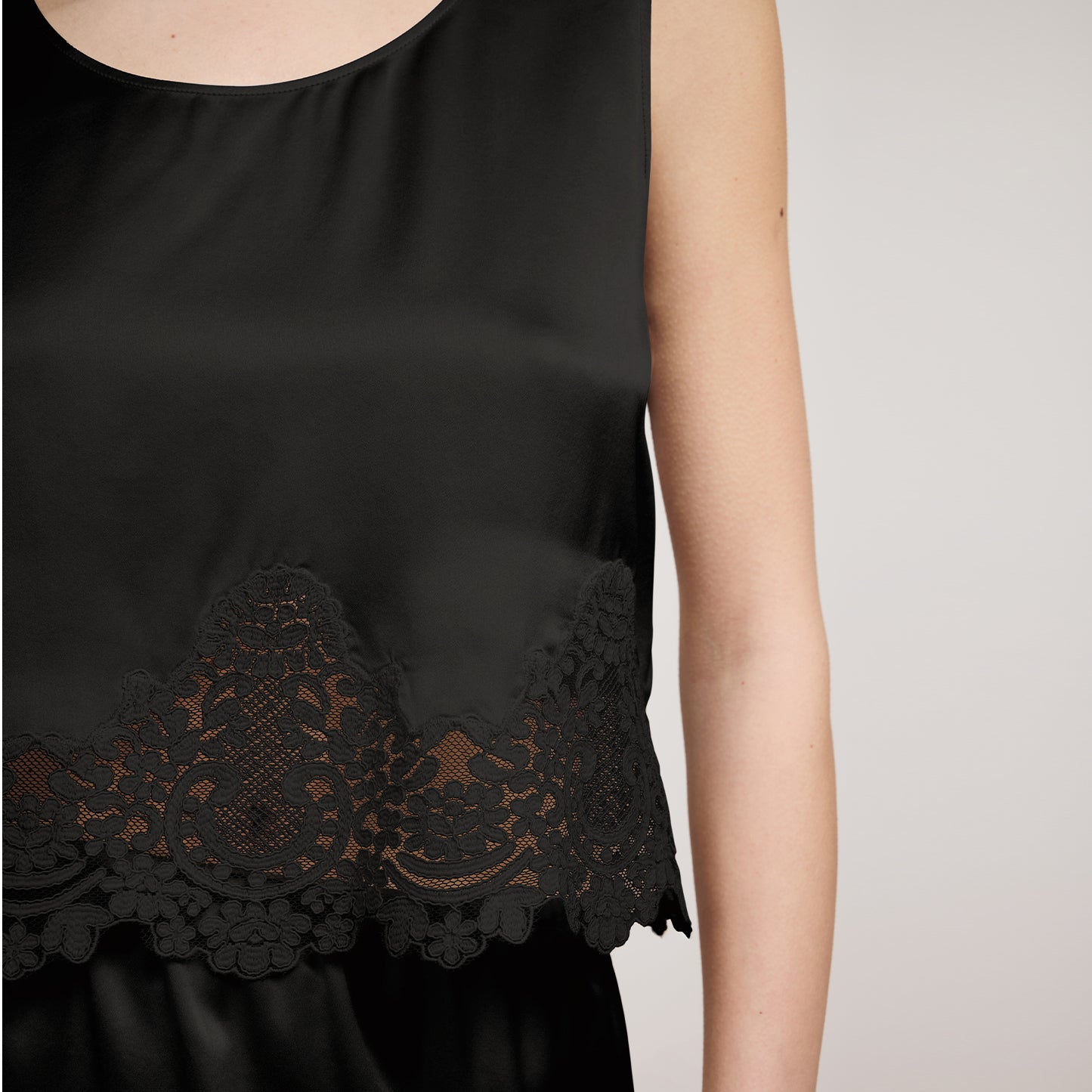 Carly Silk Cami Black