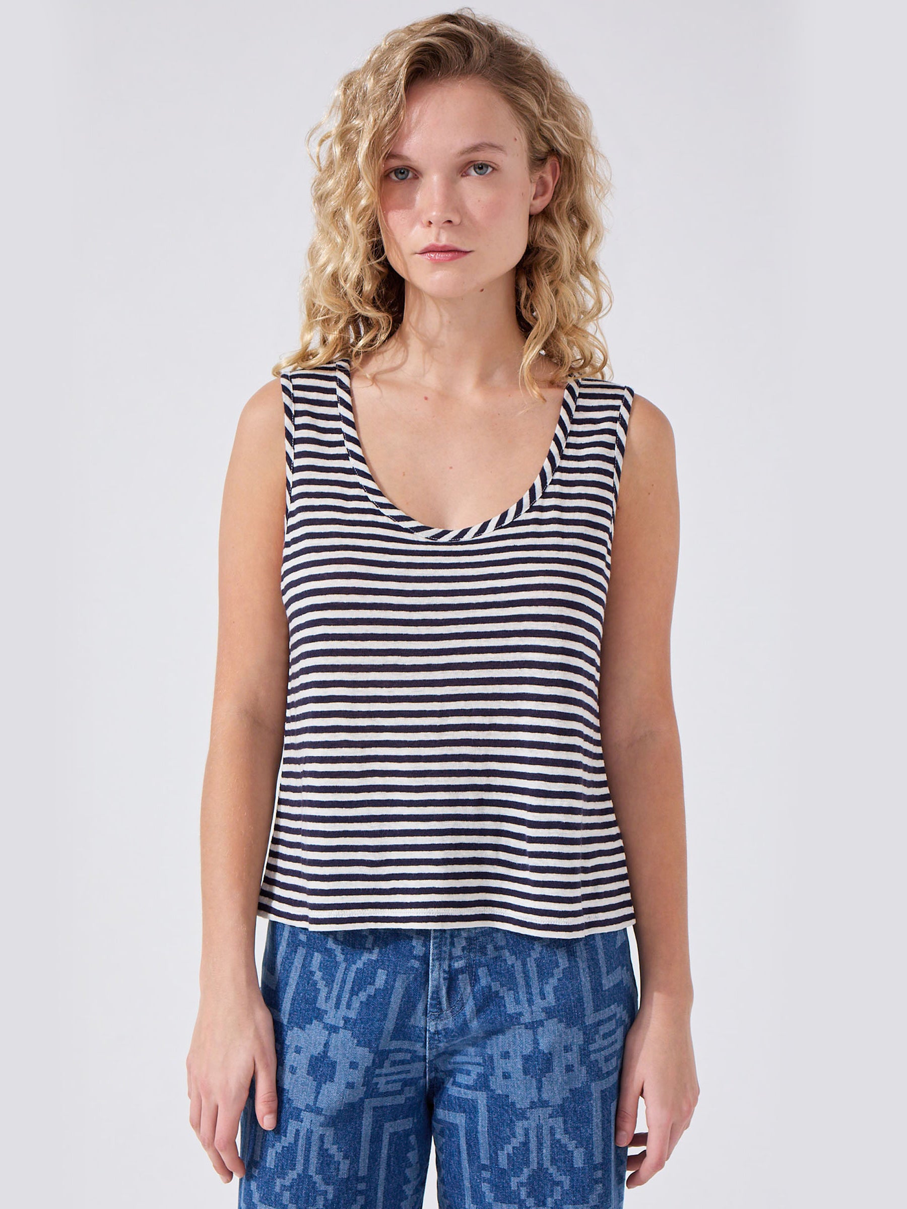 Linen Vest Navy Stripe