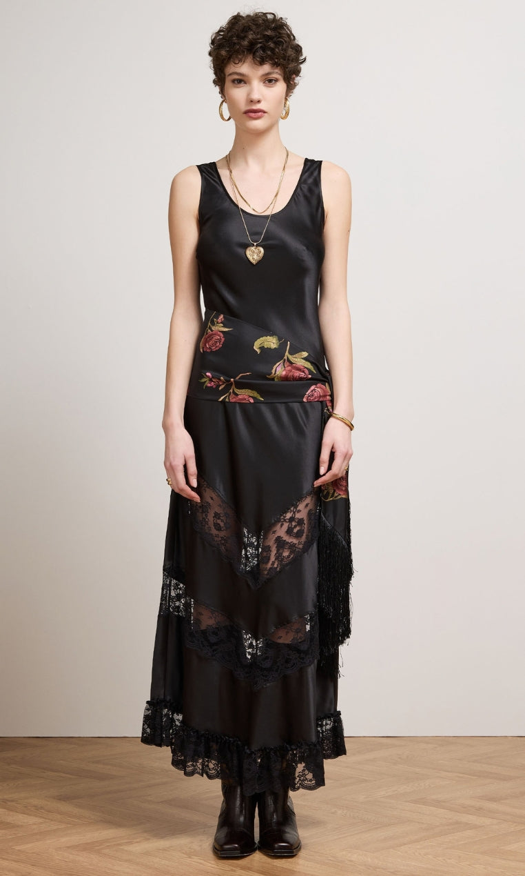 DRESSES