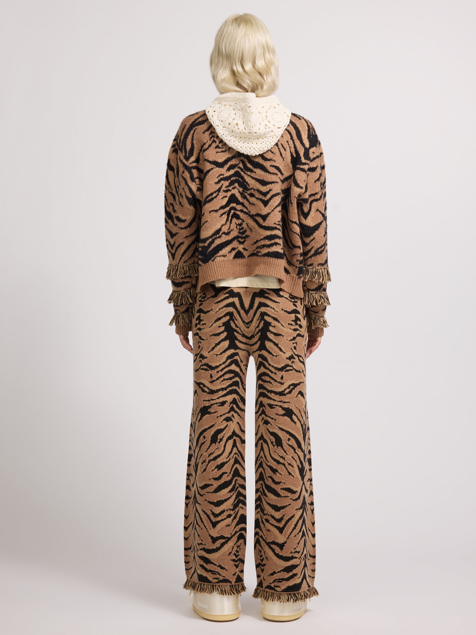 Chalet Cat Knit Trouser Brown