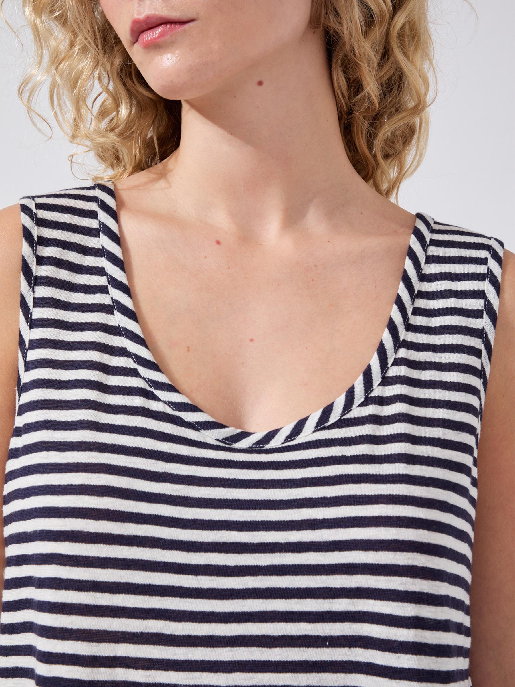 Linen Vest Navy Stripe