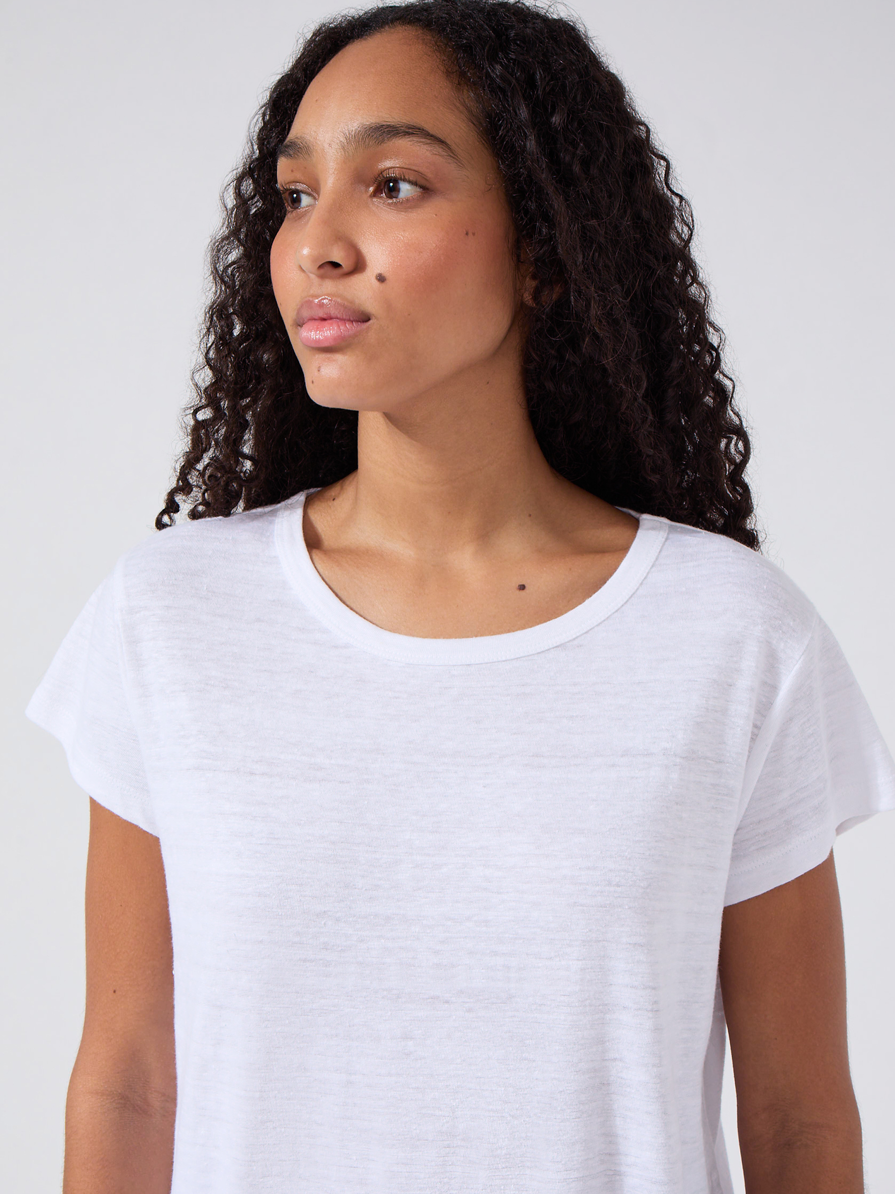 Linen T-Shirt White