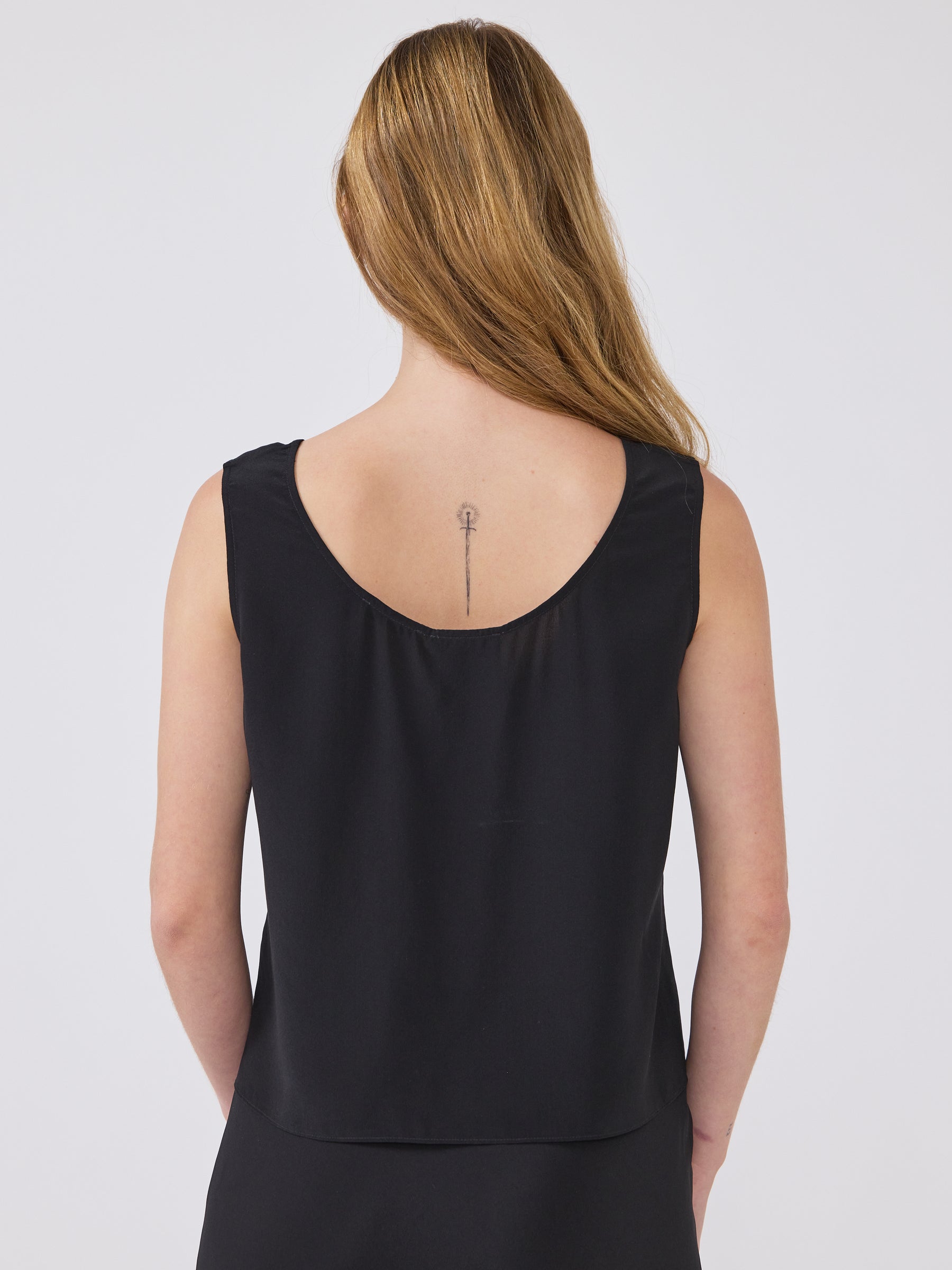 Nico Silk Vest Black