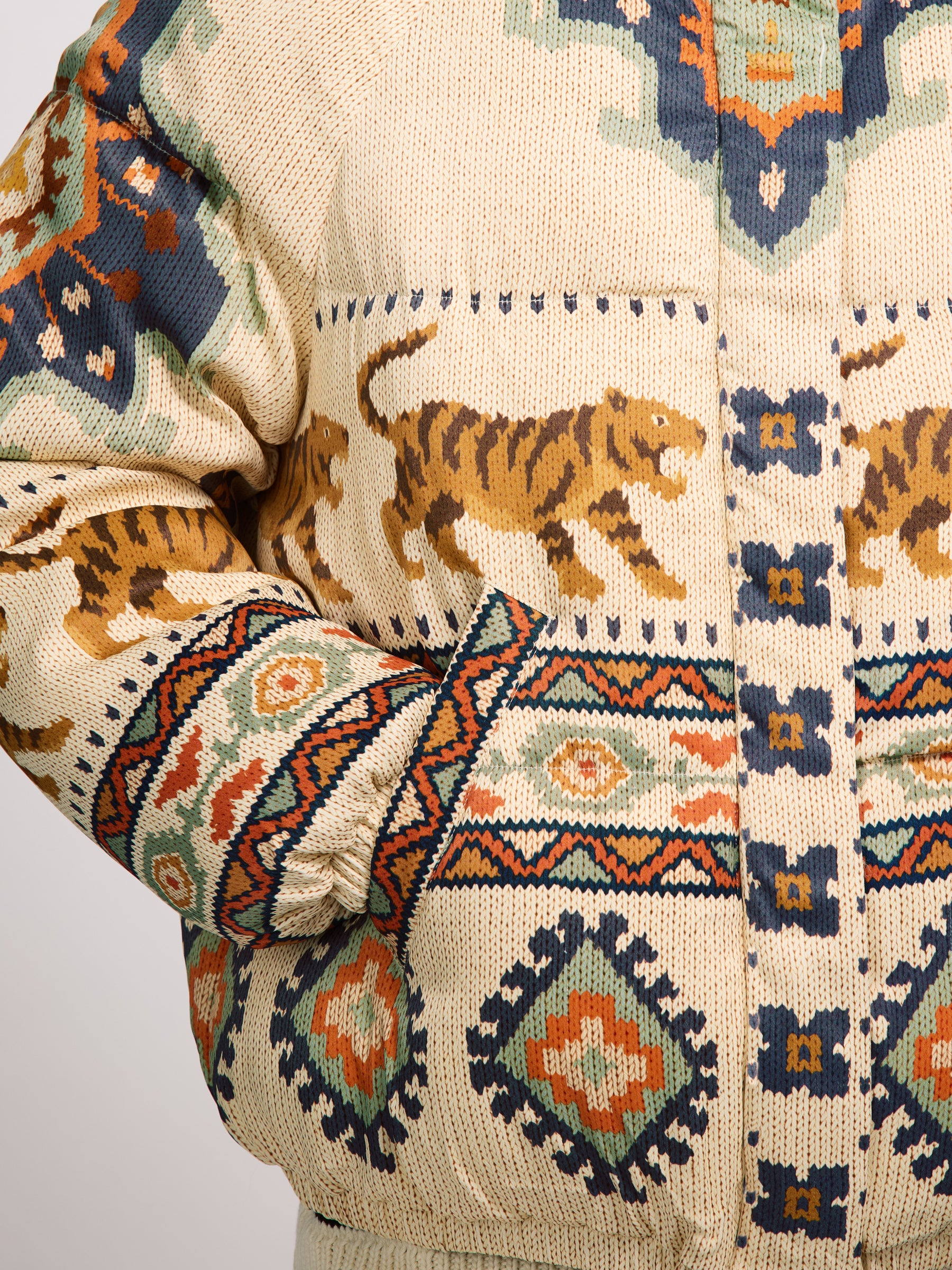 Tiger Loom Puffer Cream