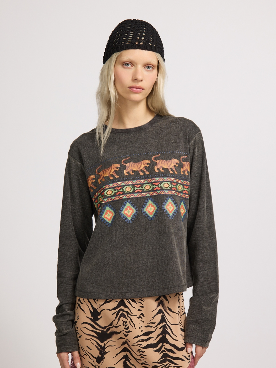 Tiger Loom Long Sleeve Tee Grey