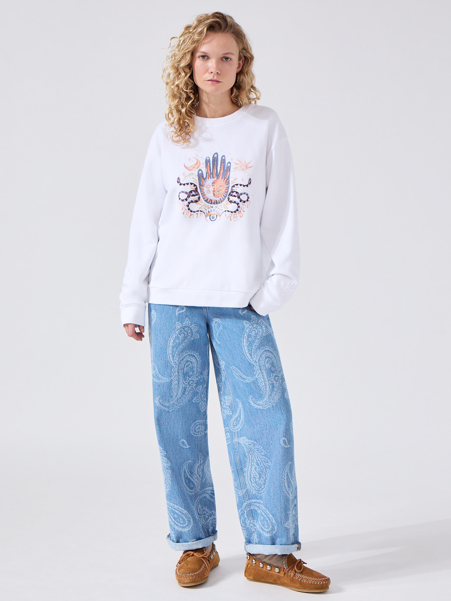 Written In The Stars Embellished Sweatshirt White