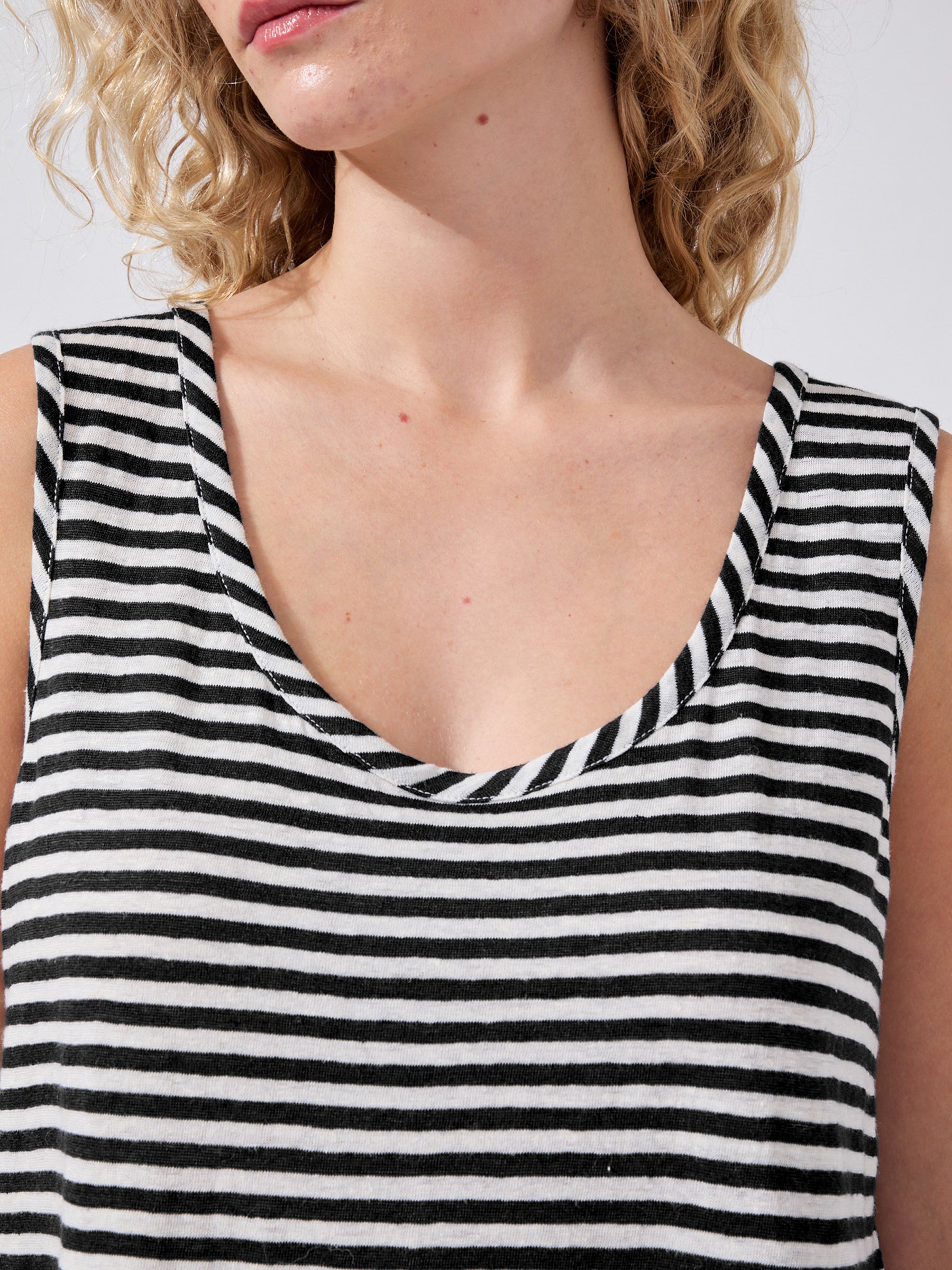 Linen Vest Black and White Stripe